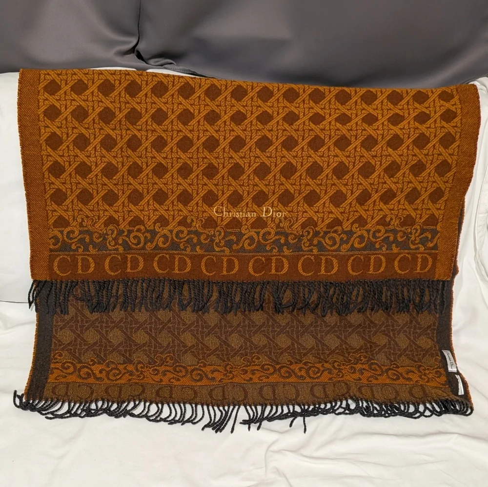 Dior Shawl/Scarf in Rich Brown and Black